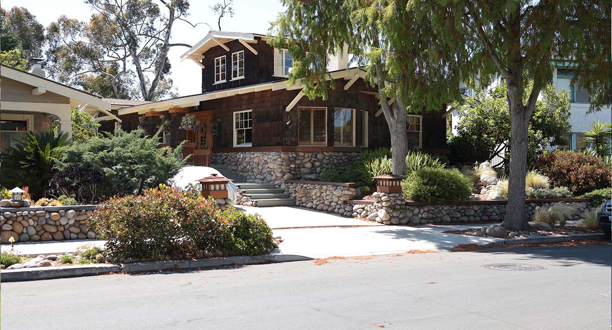 custom 2 story home in mission hills