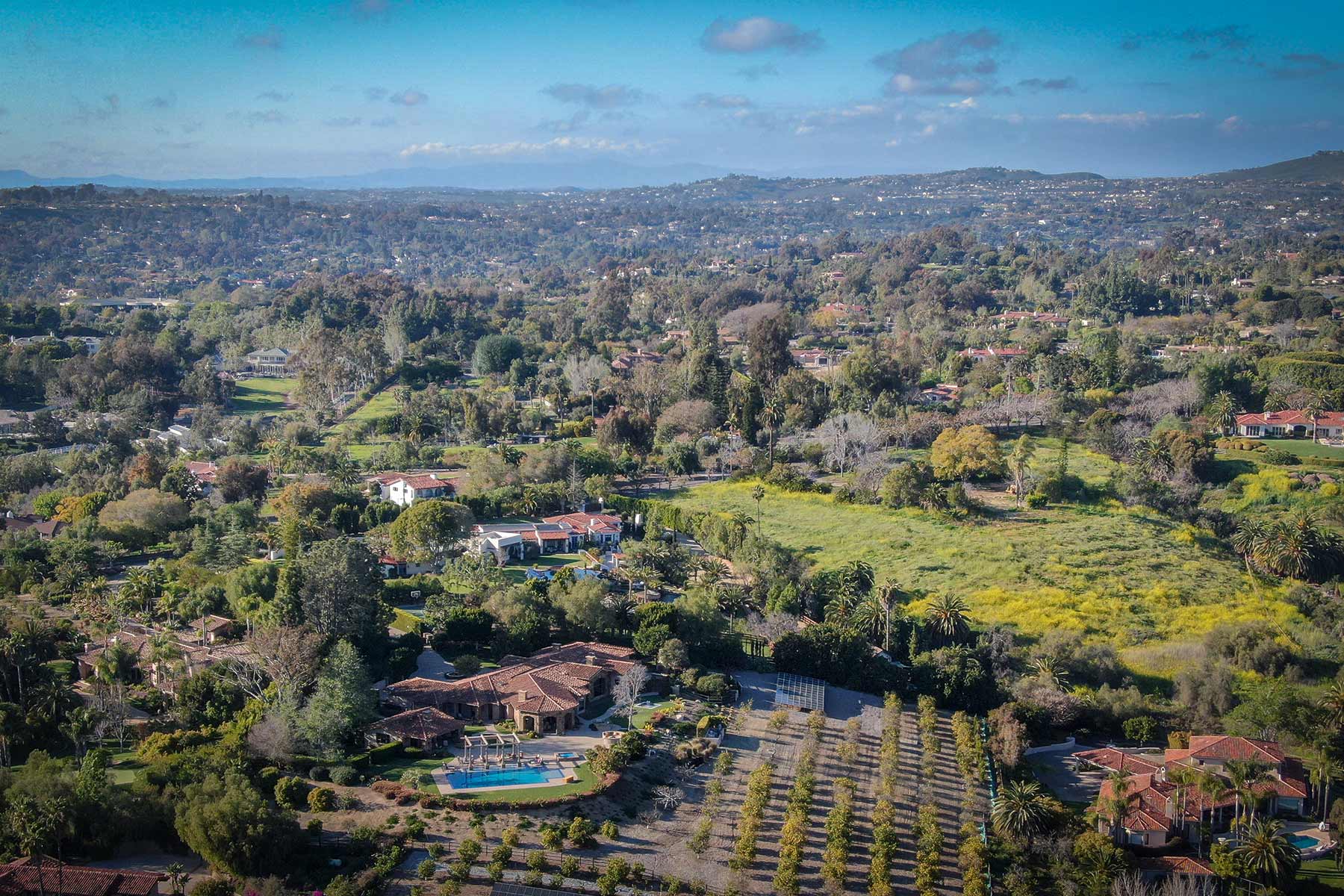 aerial view of rancho santa fe luxury homes
