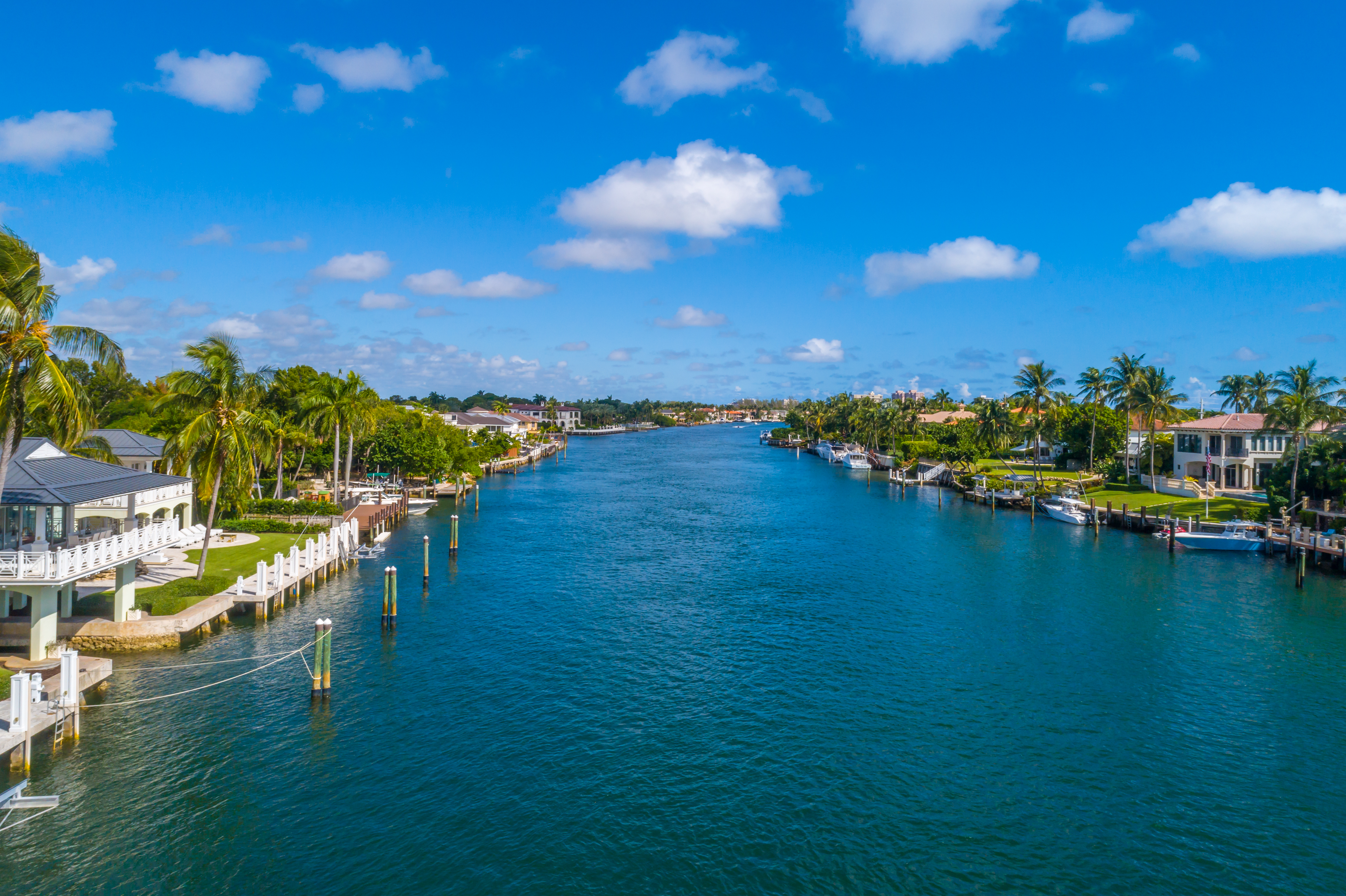 Lighthouse Point Waterfront Homes and Condos