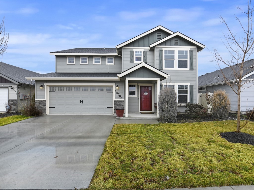 16786 N Dartmouth Ave Nampa ID 83687 Front of Home