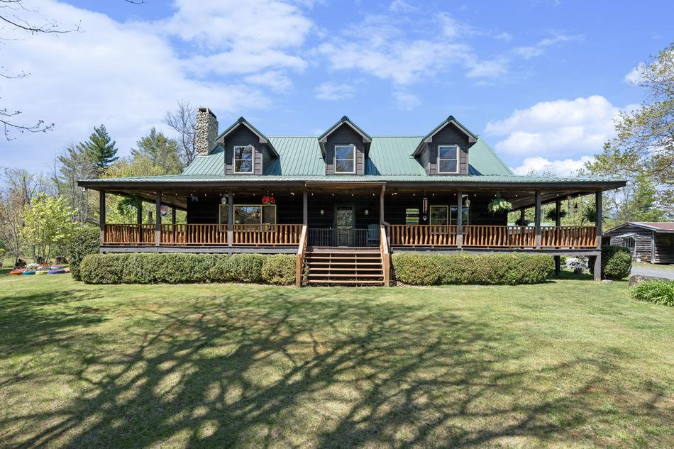 5706 Mortimer Road property exterior or interior photograph