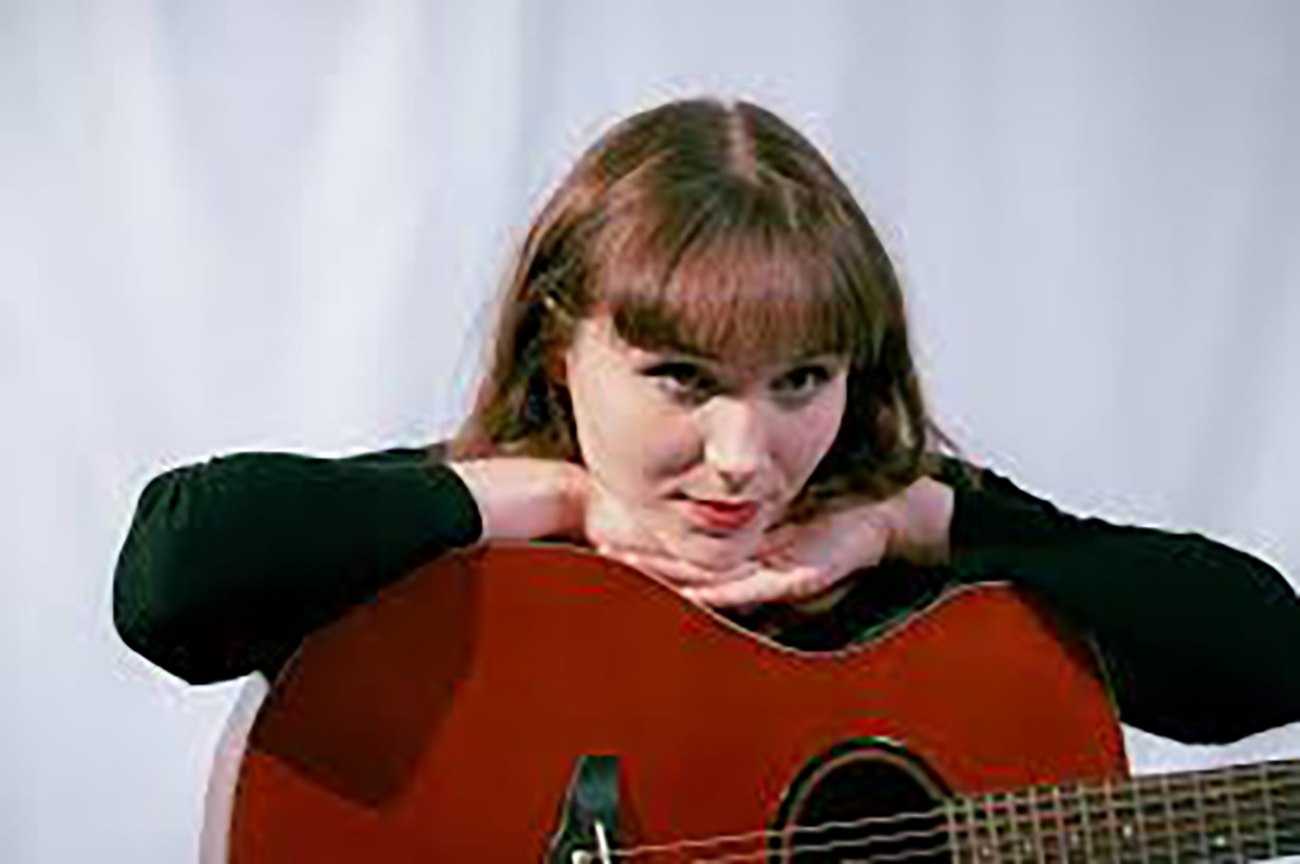 Live Music Caroline Vain