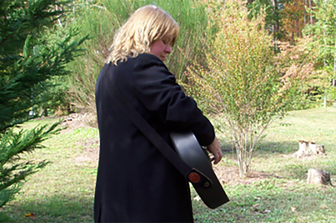 Live Music Sue Harlow