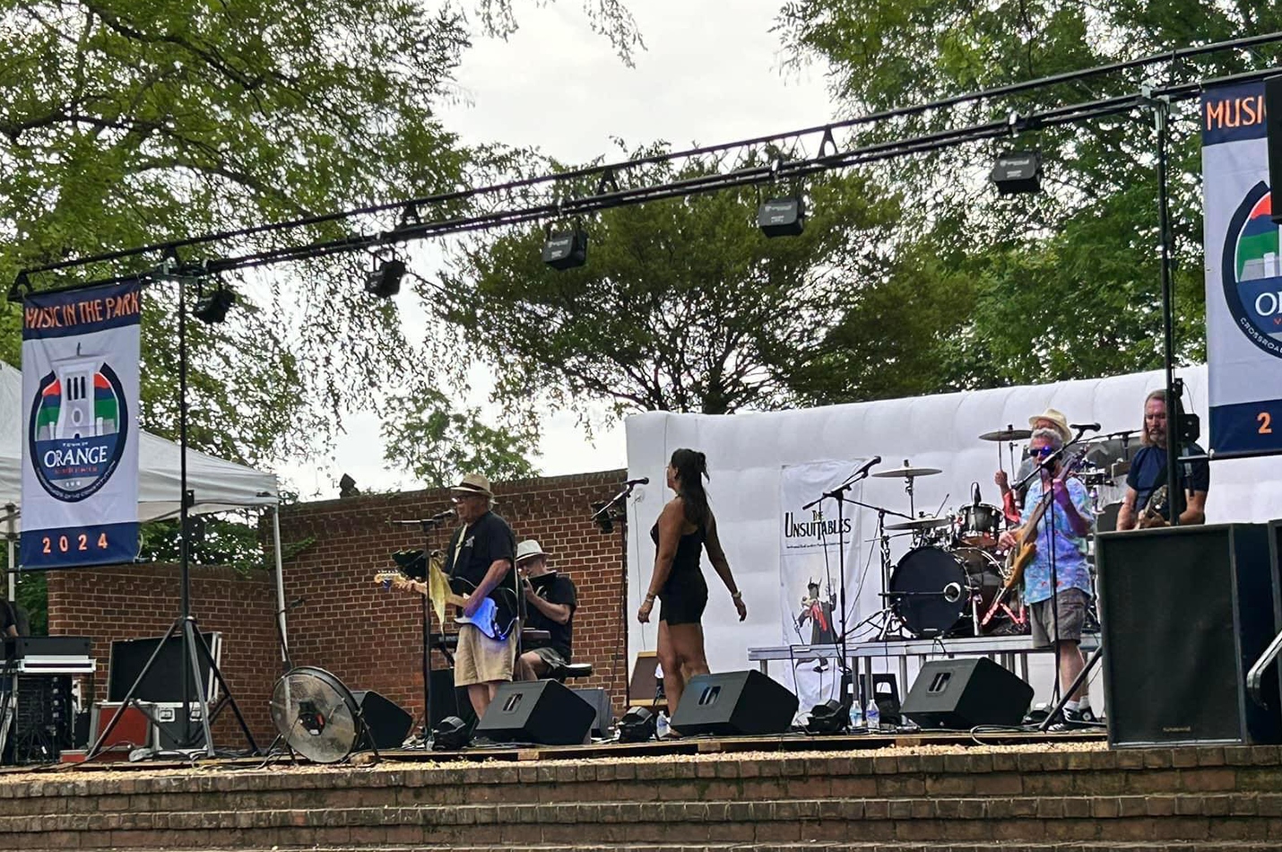 Live Music The Unsuitables