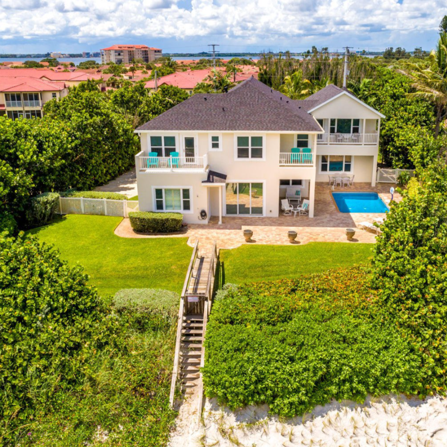 5 Bedroom House For Sale With Pool