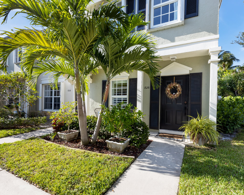 Olde Naples Real Estate