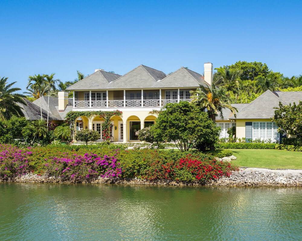 Vanderbilt Beach Real Estate