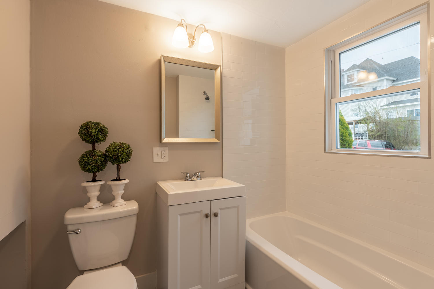 100 Fort Hill Rd Lowell, MA 01852