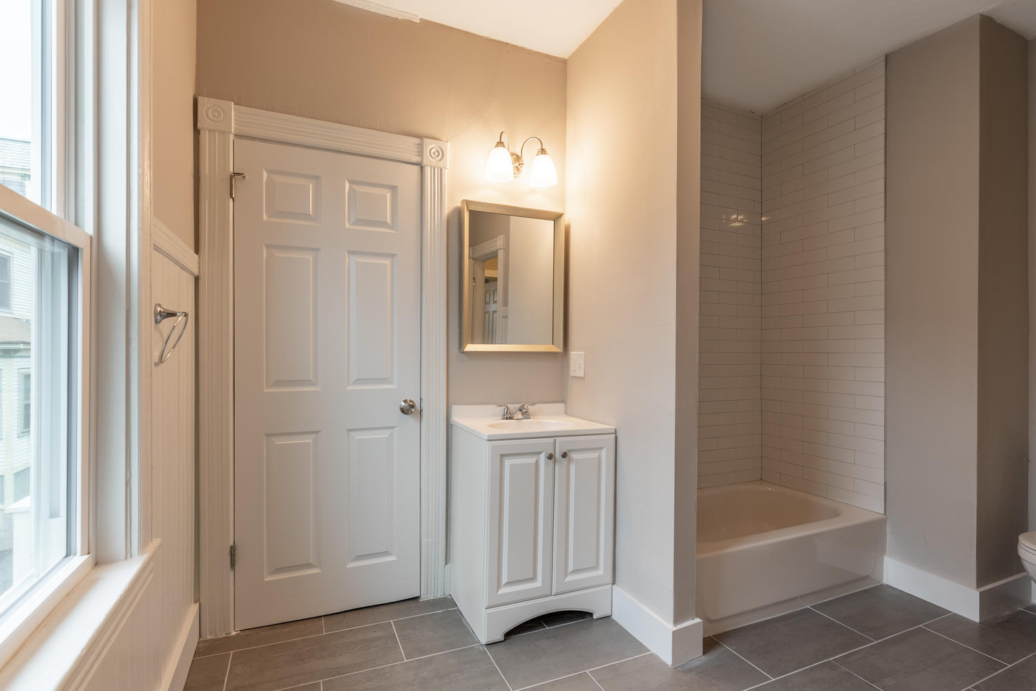 100 Fort Hill Rd Lowell, MA 01852