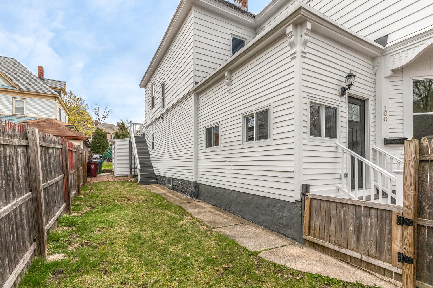 100 Fort Hill Rd Lowell, MA 01852