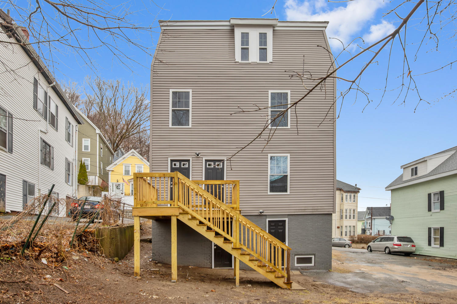 20 Hillside St Haverhill, MA 01832