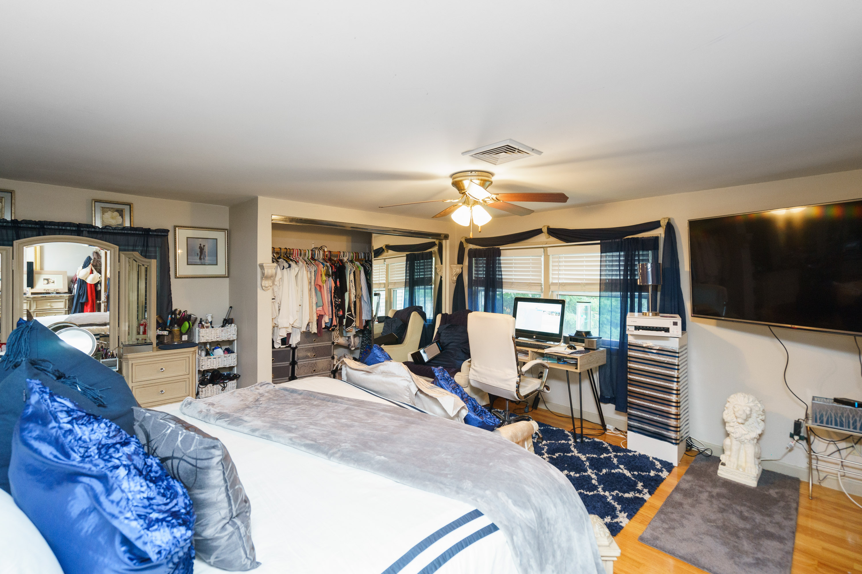 Saugus Single Family Home for Sale