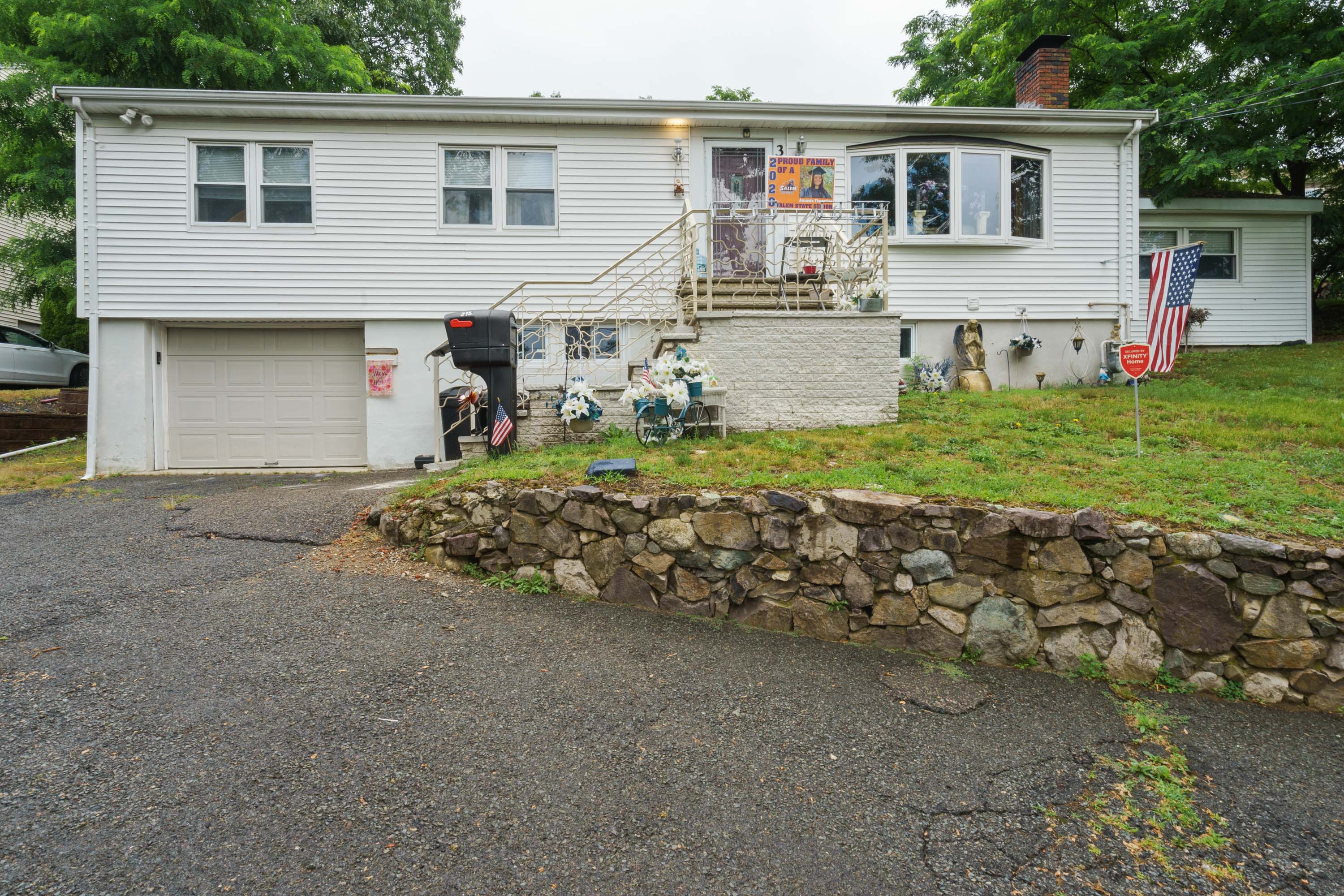 Saugus Single Family Home for Sale