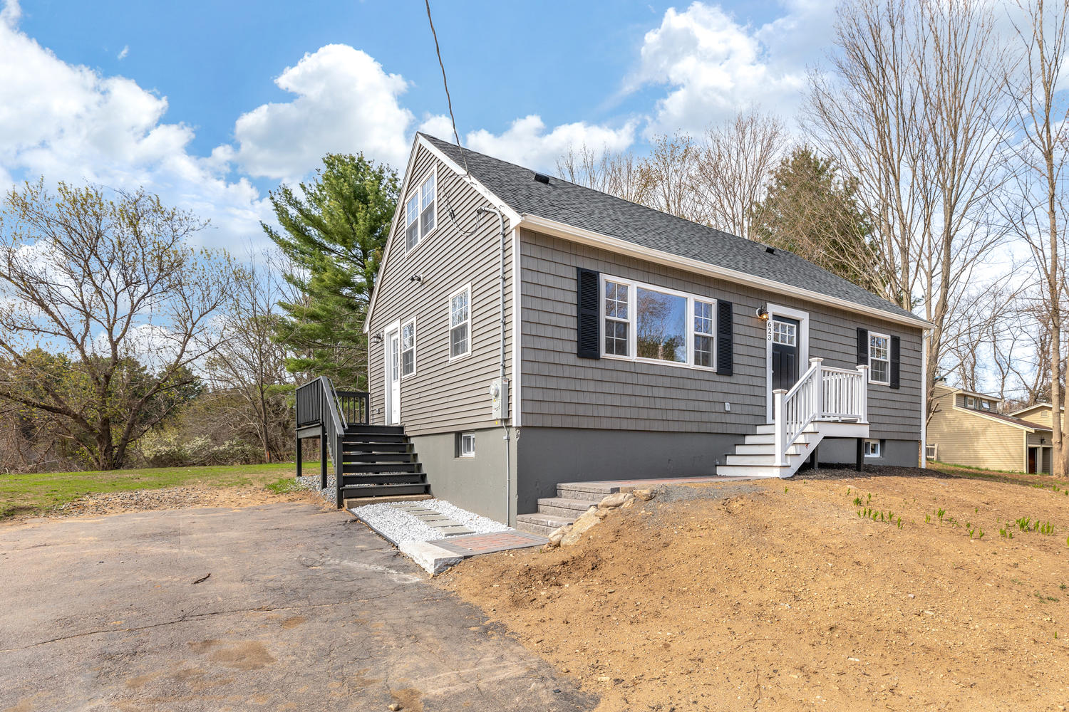 623 Haverhill St Rowley, MA 01969
