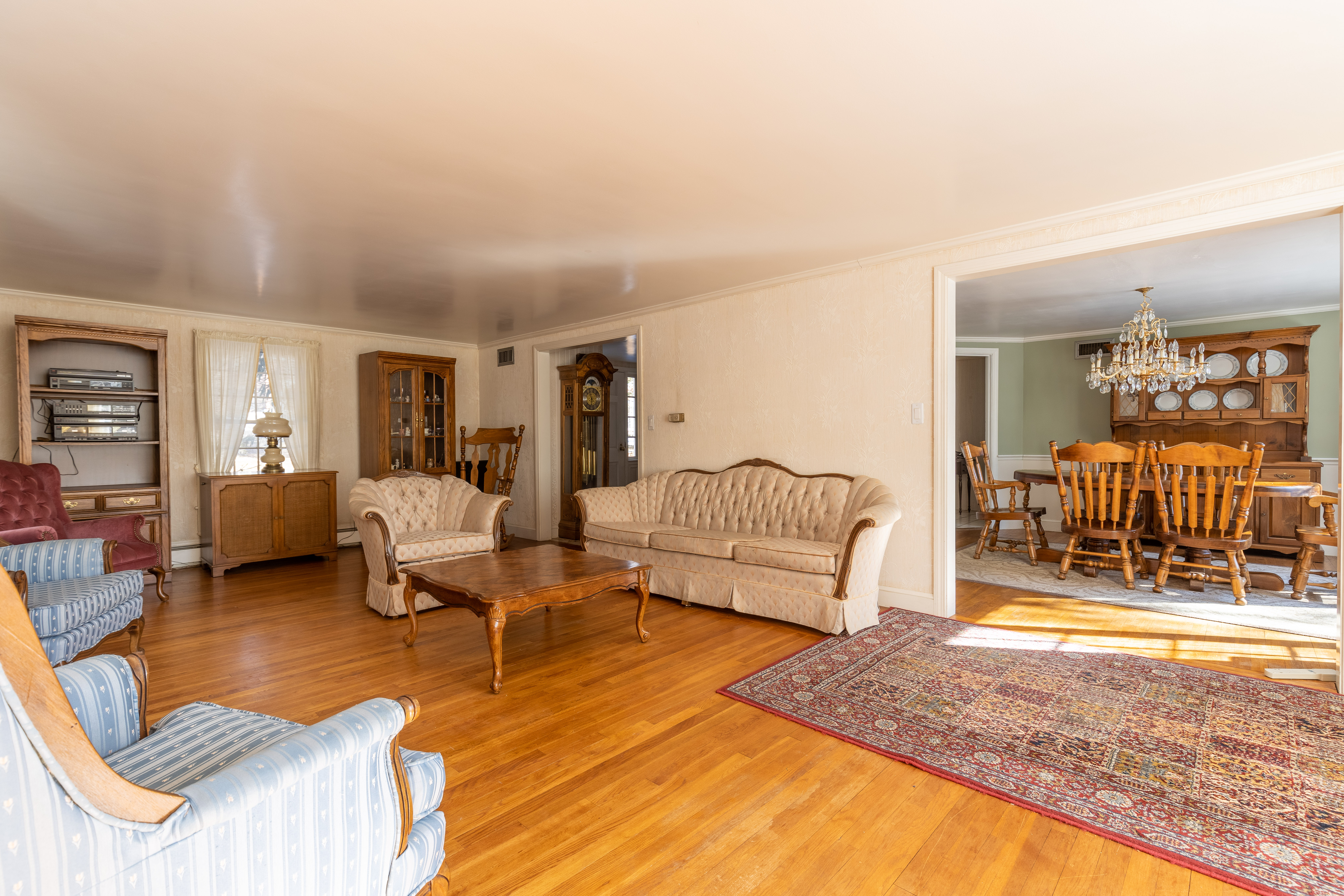 35 Apple Hill Lane, Lynnfield MA