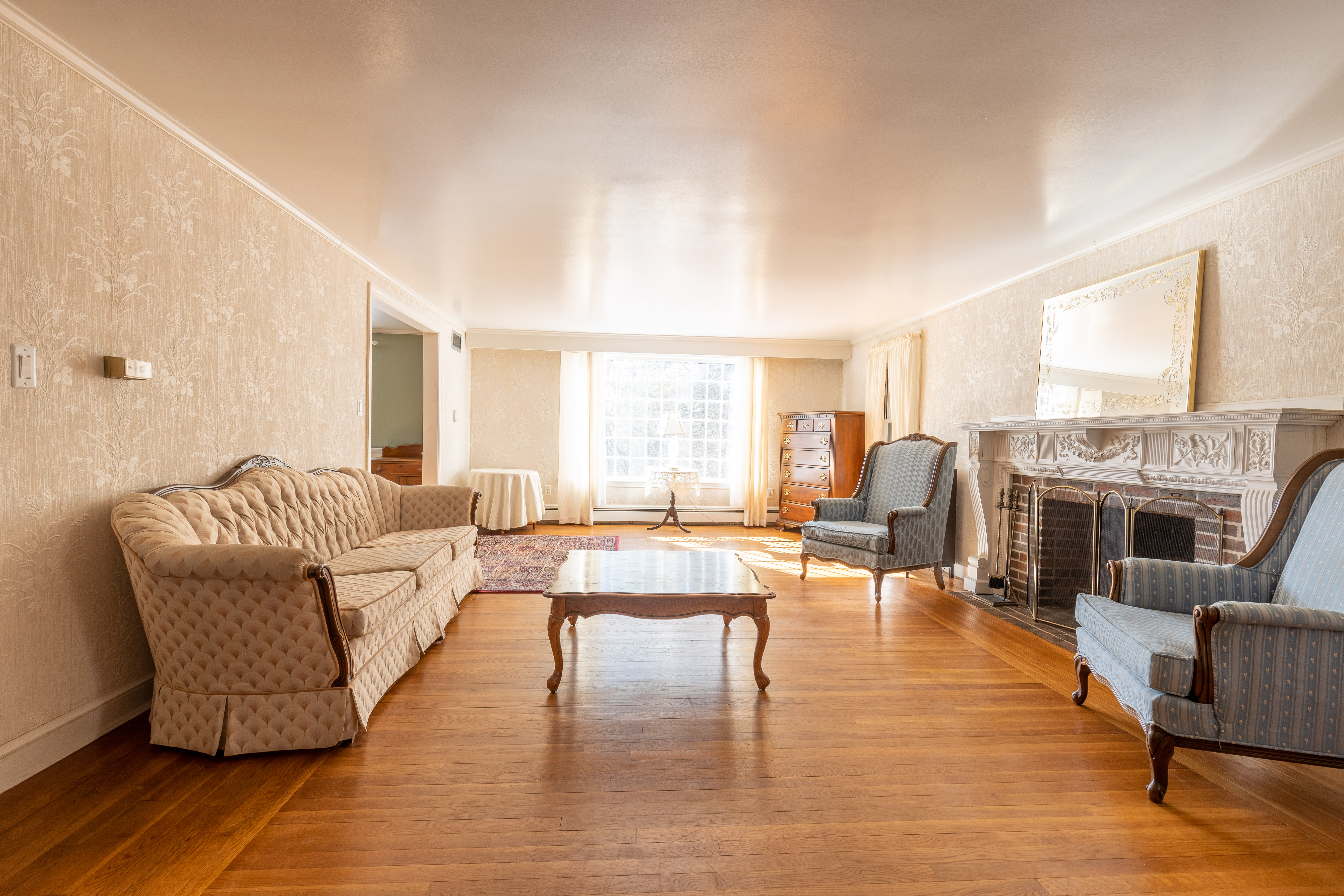 35 Apple Hill Lane, Lynnfield MA