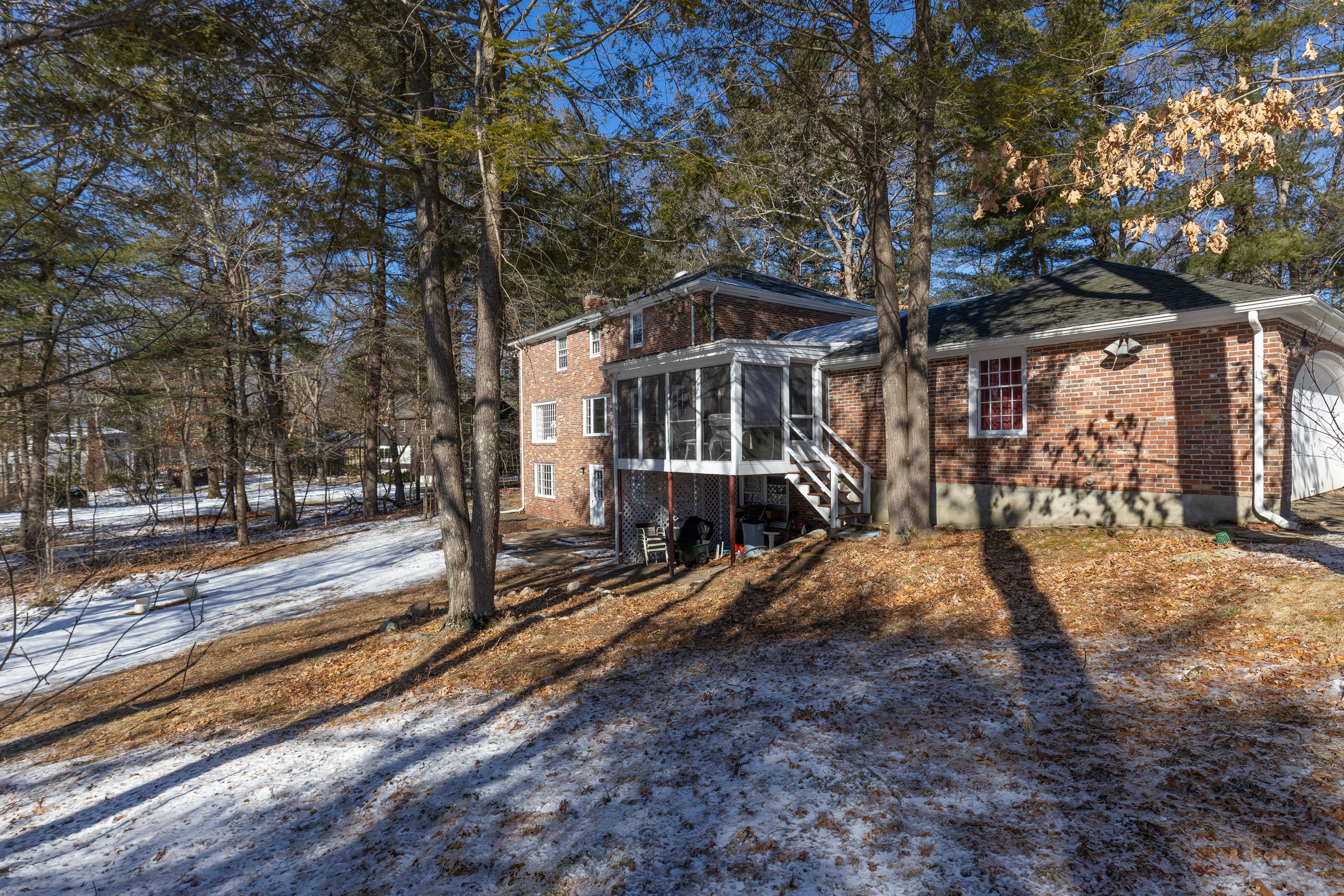 35 Apple Hill Lane, Lynnfield MA