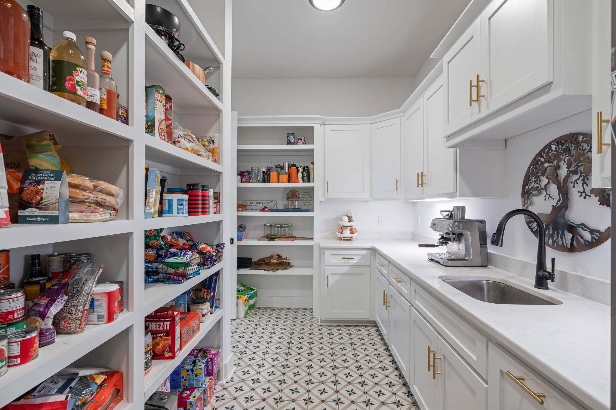 The highly coveted scullery.