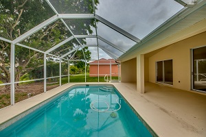 Pool 2313 SW 27th St Cape Coral 33914
