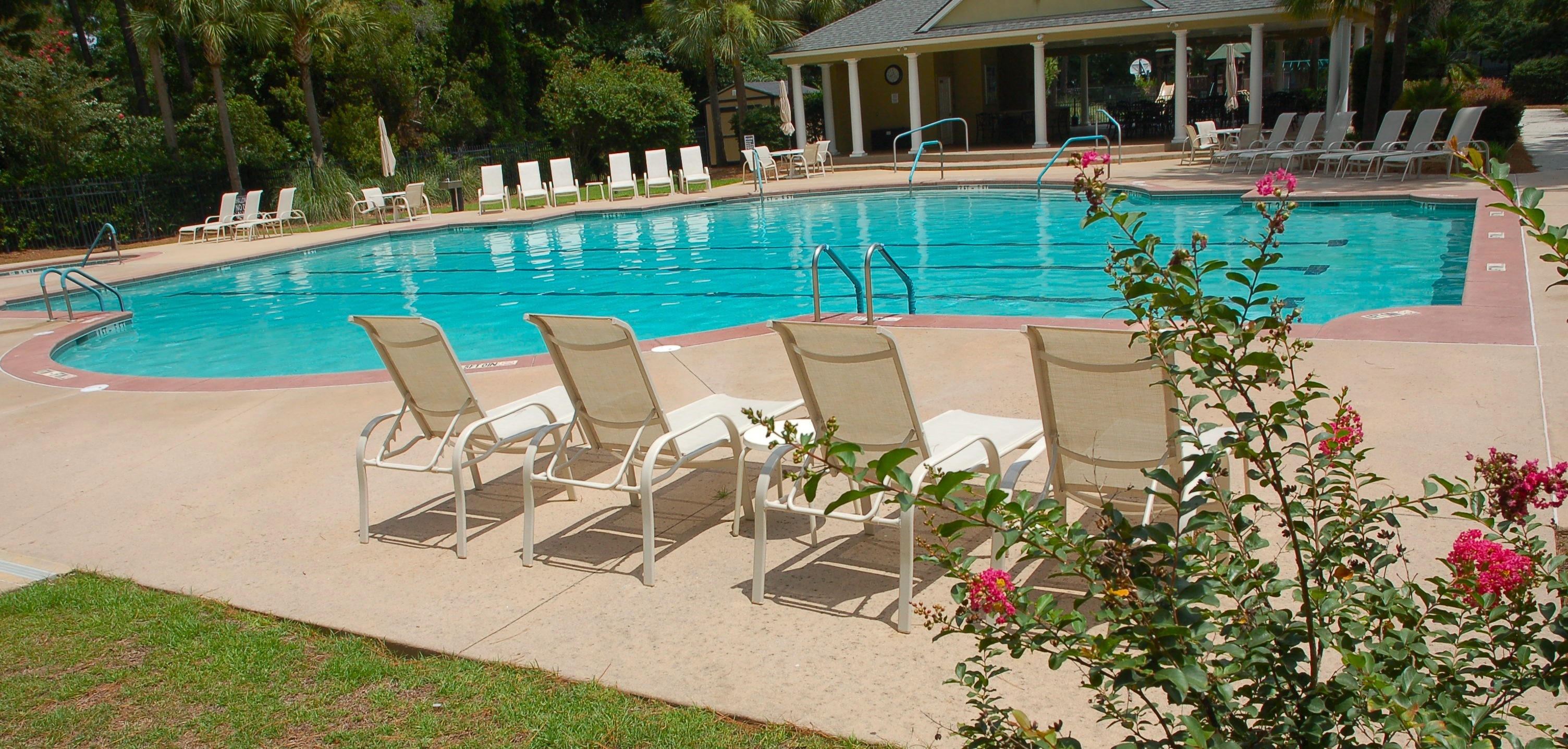 Pinecrest community pool in Bluffton SC