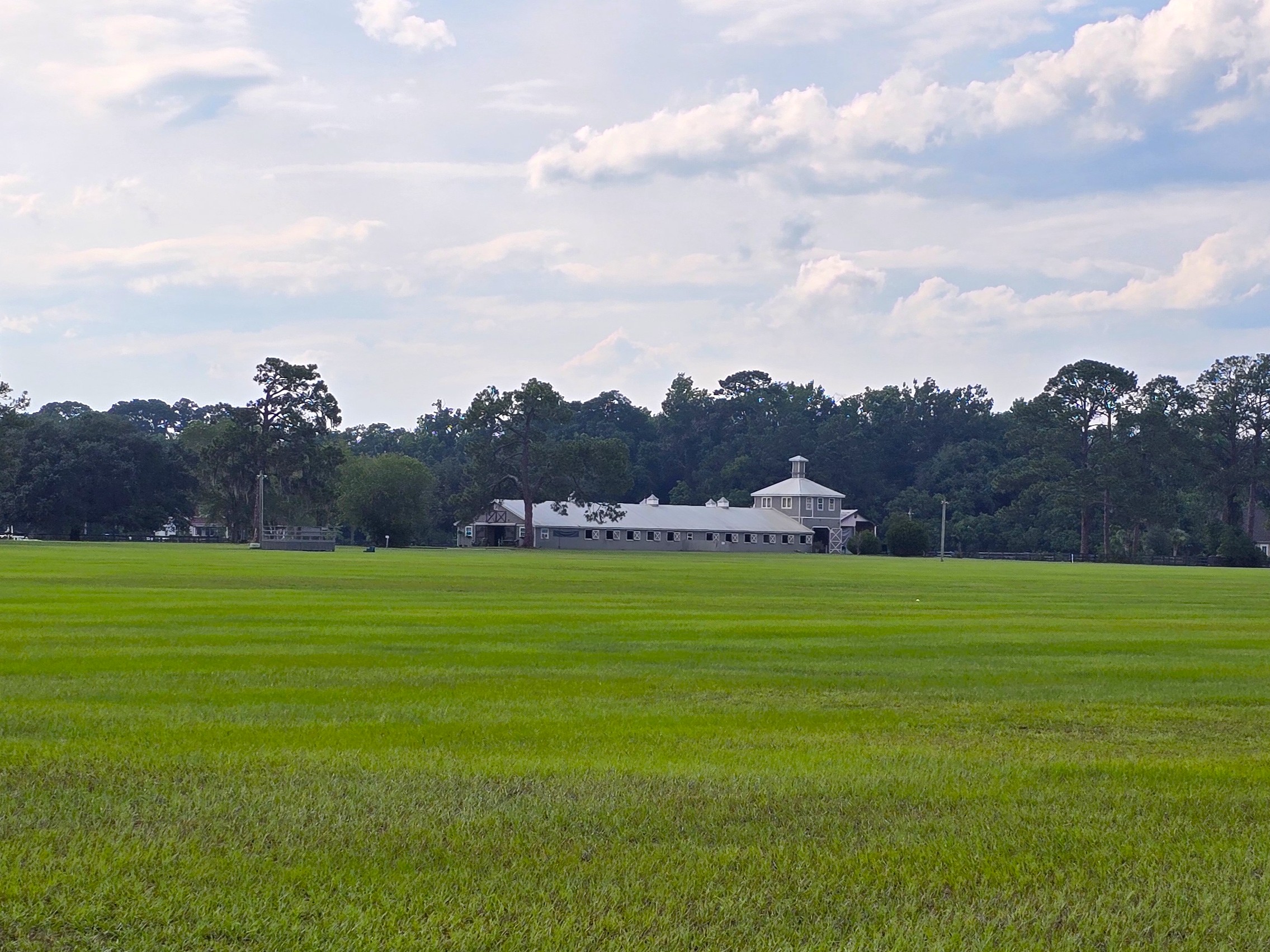 Rose Hill Plantation equestrian center stables in Bluffton SC