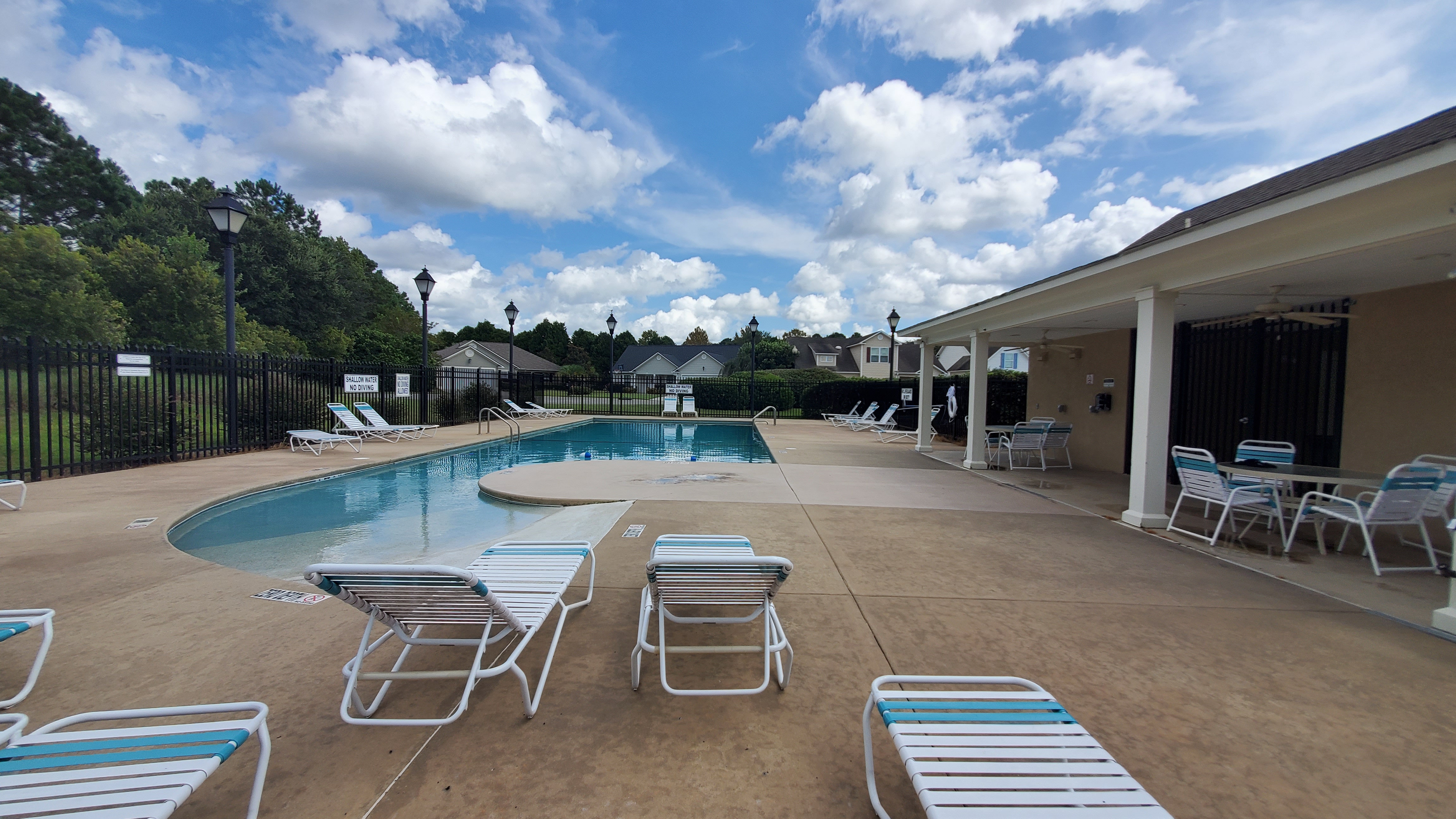 The Willow Arborwood Community Pool