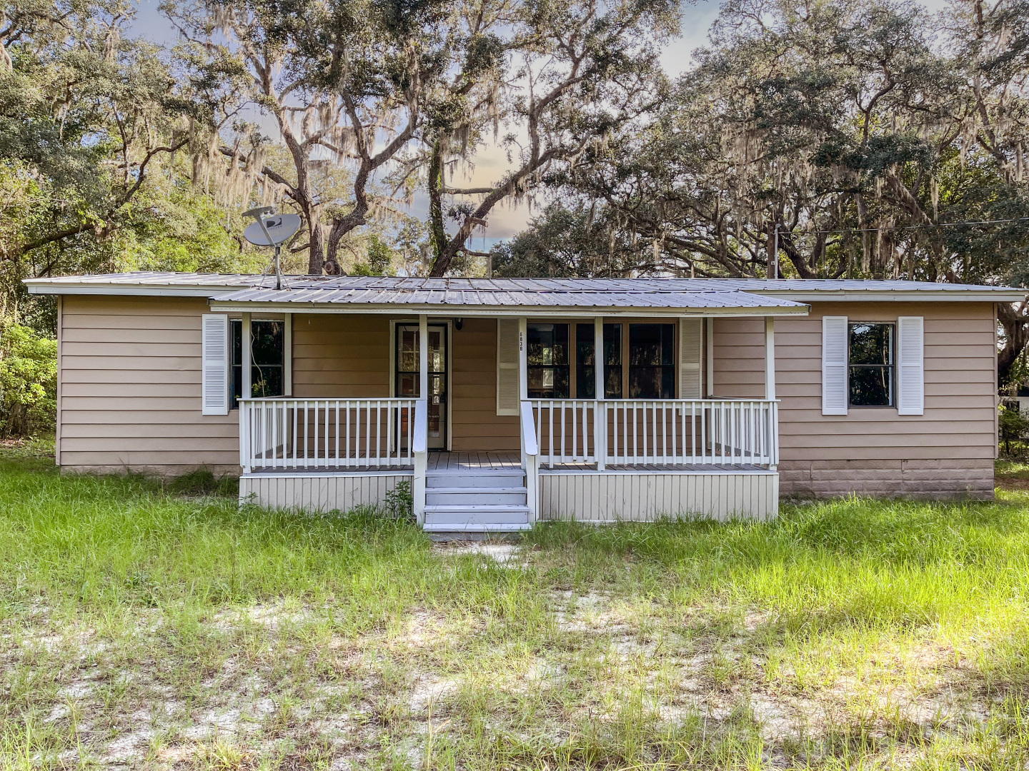 Mobile Home in Melrose Florida