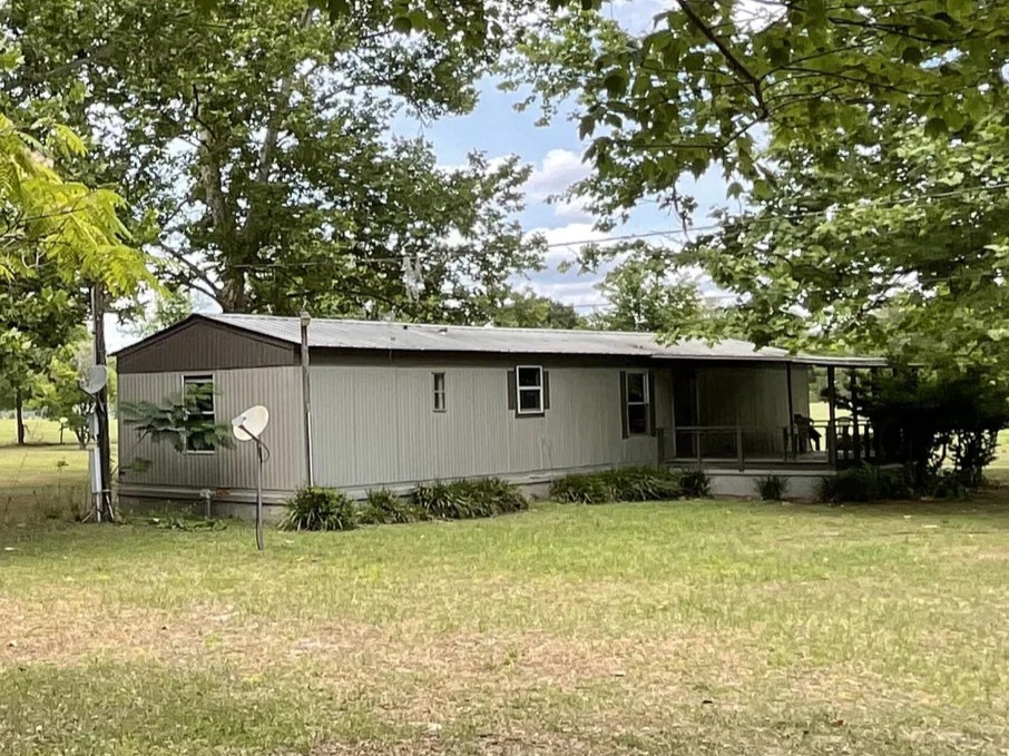 Mobile Home In Melrose