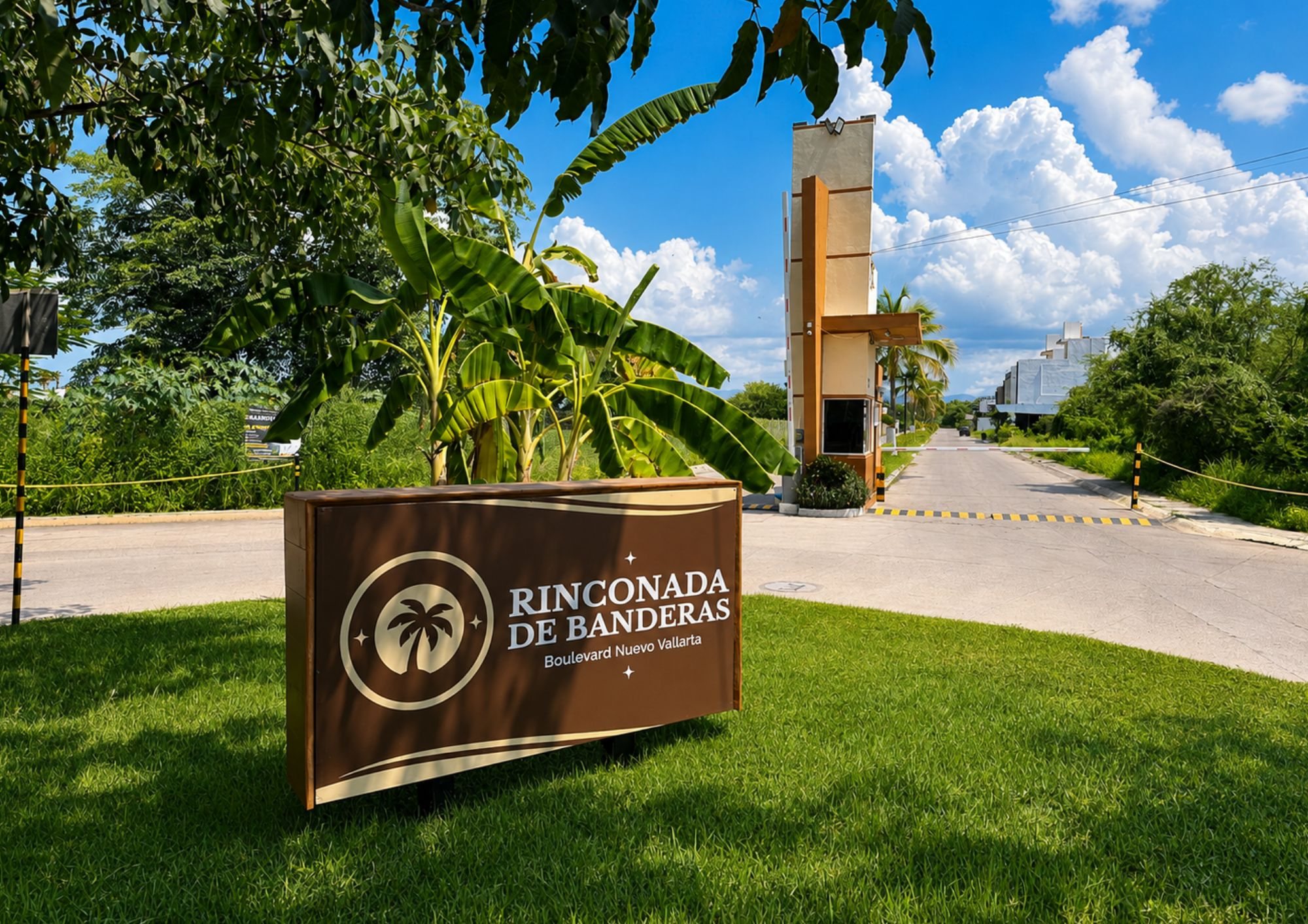 Letrero de Rinconada de Banderas en la entrada del fraccionamiento