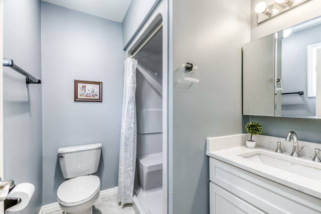 The ensuite bathroom