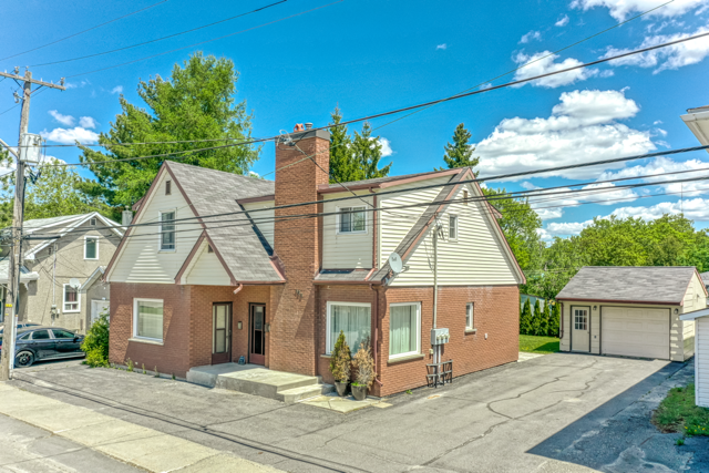 Daytime exterior view of 488 Clinton Avenue