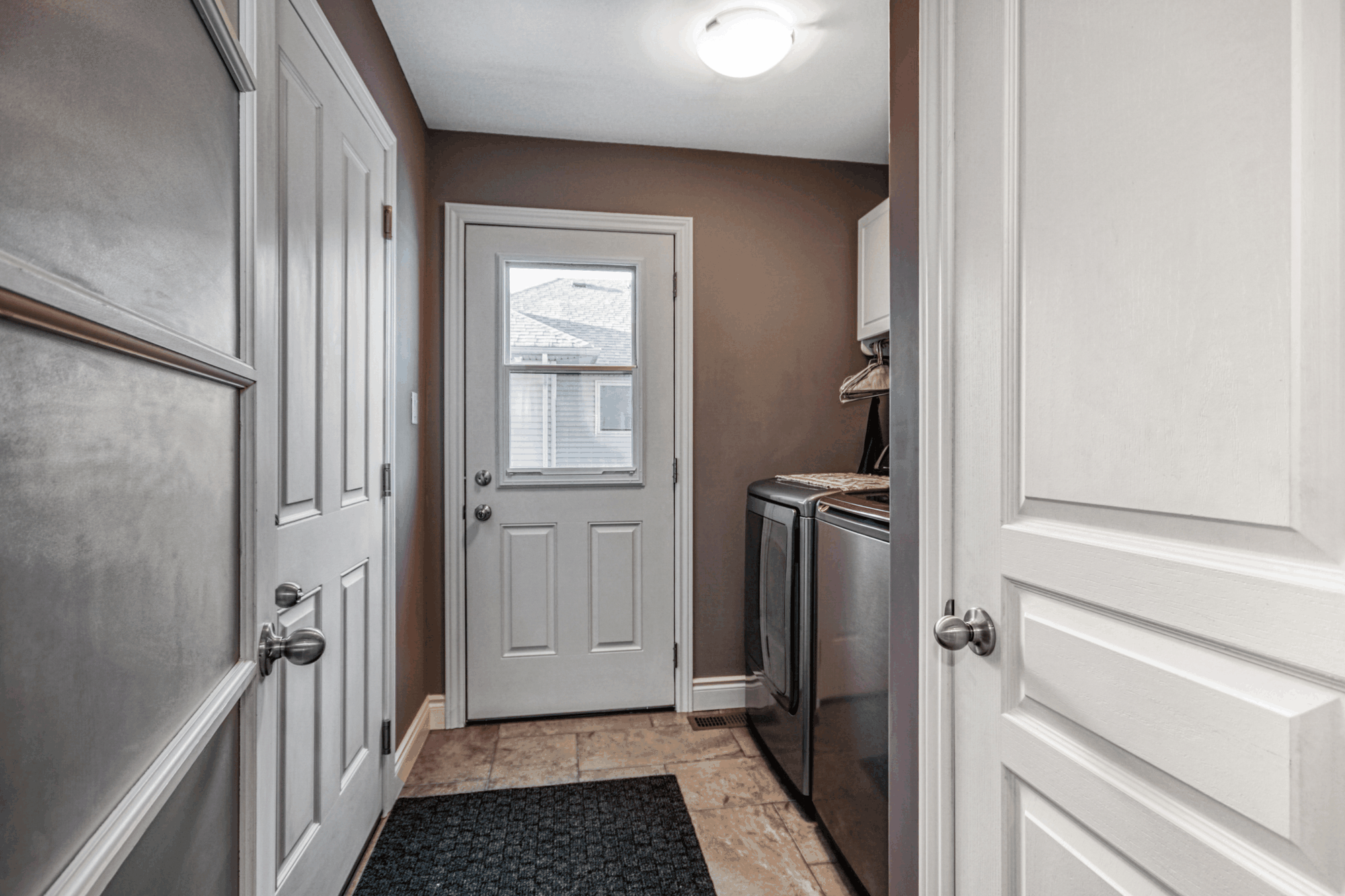 1070 Valecrest Drive listing presentation hero photograph