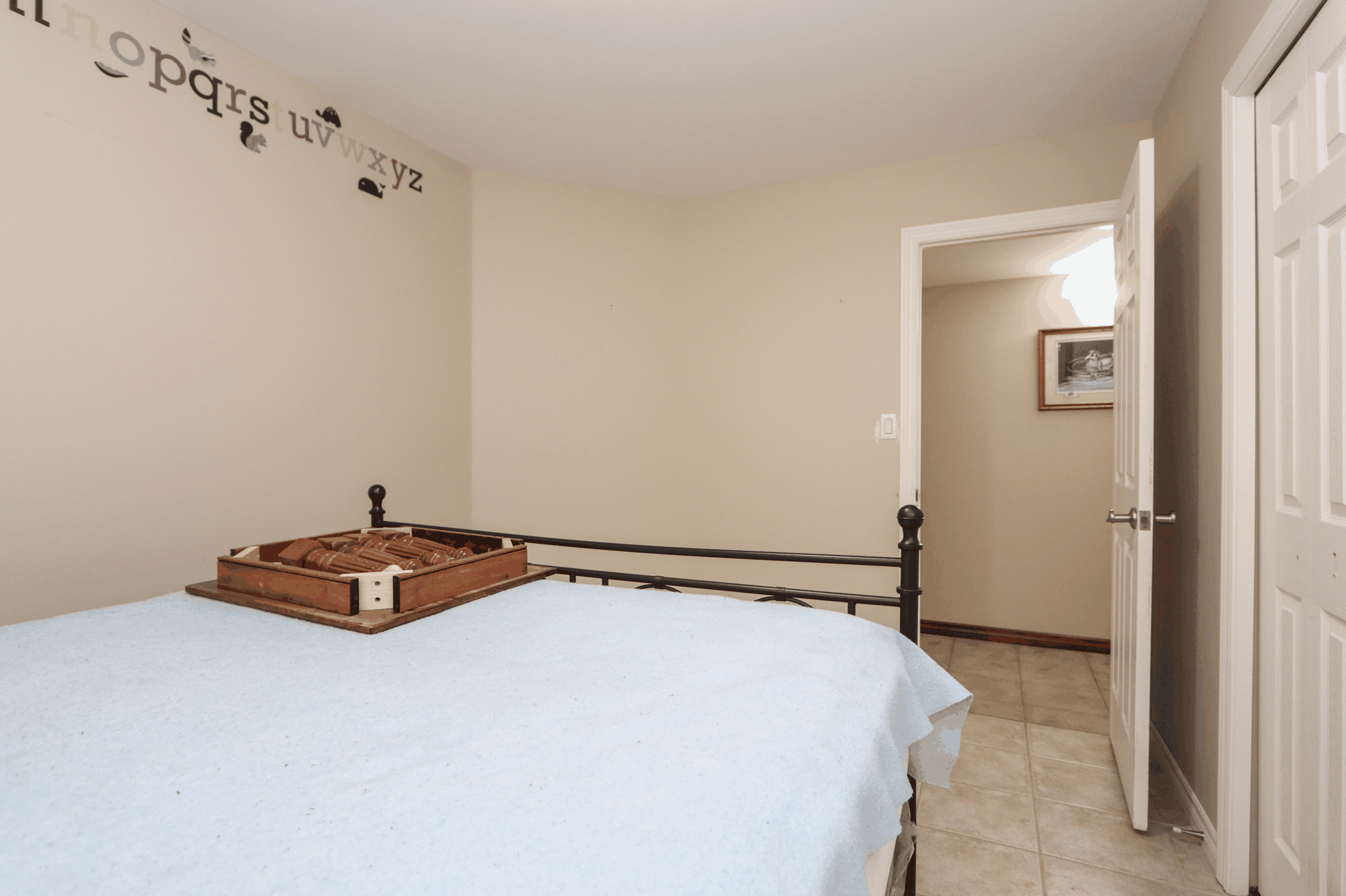 151G2 Beach Road property photograph 6 in everyday living spaces