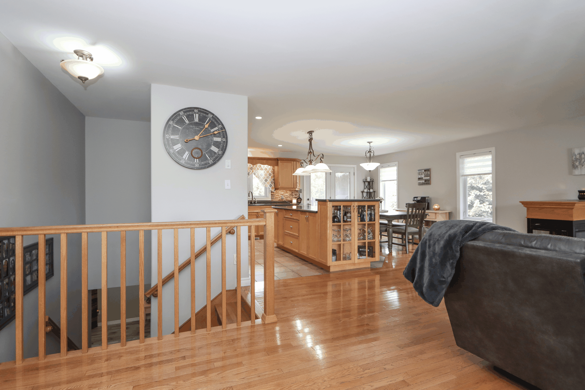4614 Beaudelaire Court property photograph 3 in private spaces and details