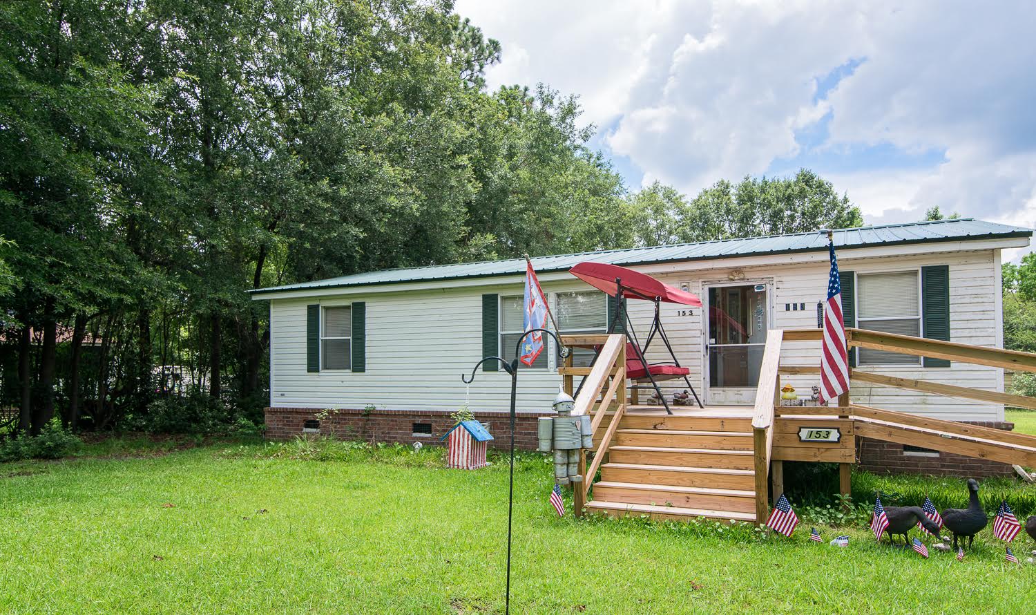 153 Hammock St. Summerville SC 29483 Clemson Terrace