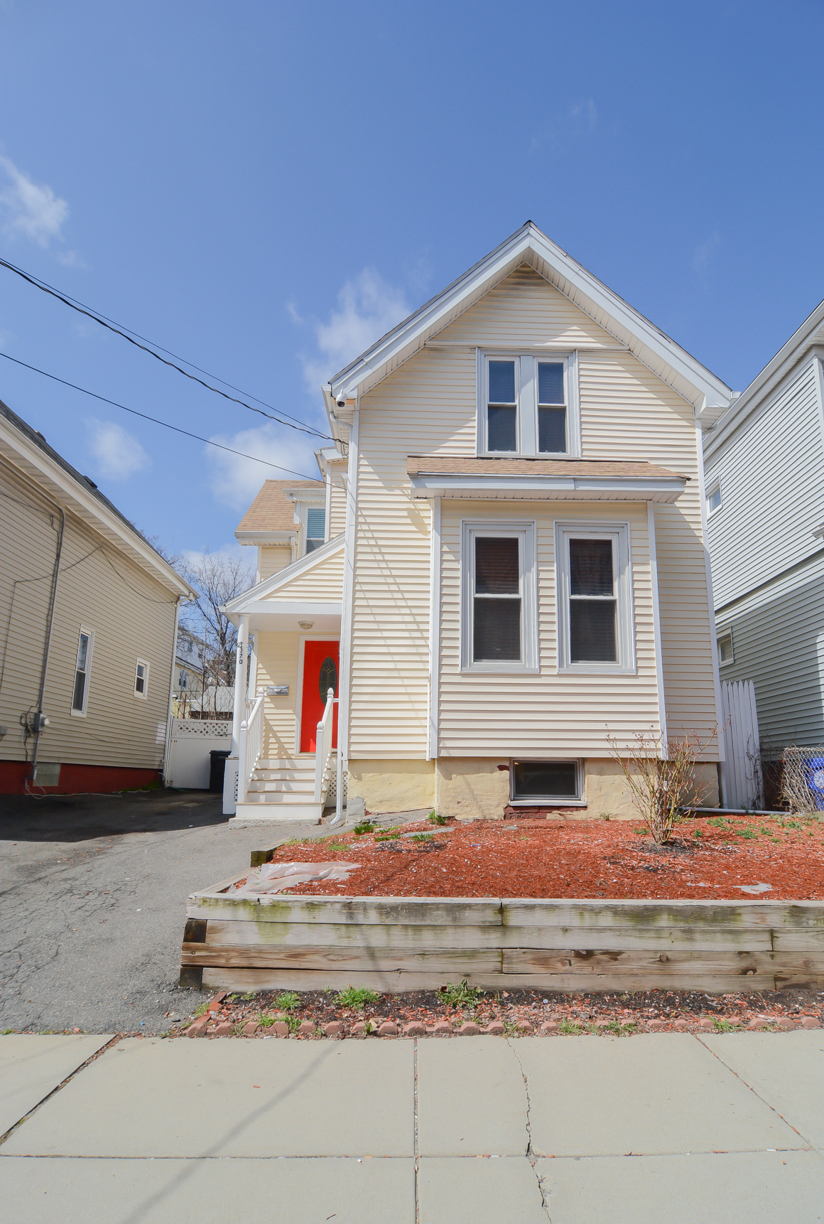 170 Spencer Ave Chelsea MA