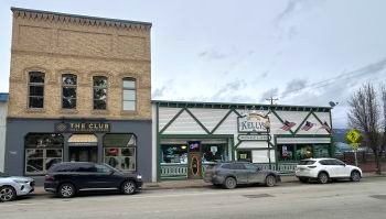 main street
