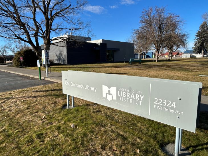 otis orchards library