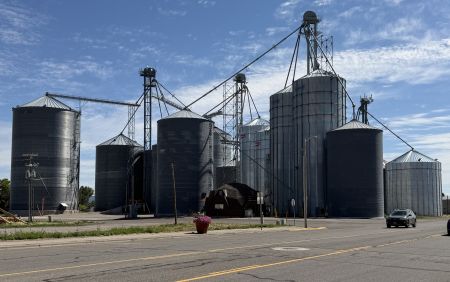 ashton industry