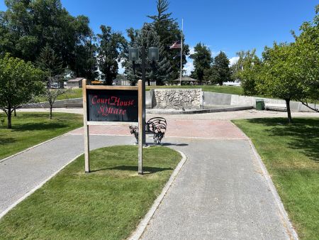 court house square