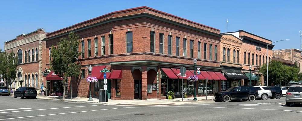 downtown sandpoint