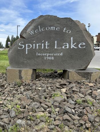spirit lake sign
