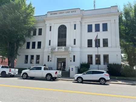 county courthouse
