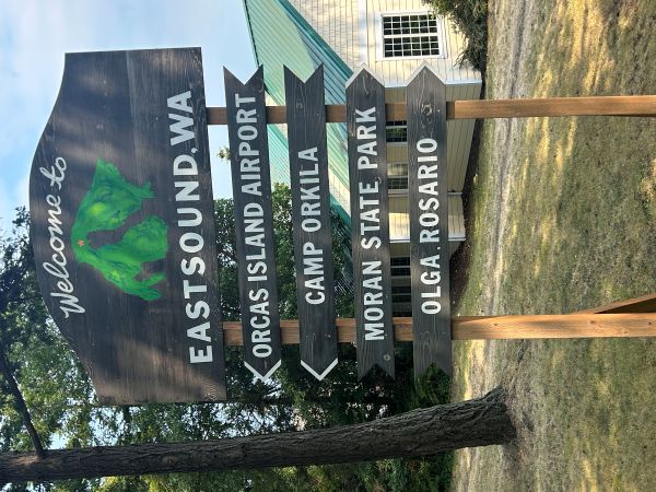 eastsound sign