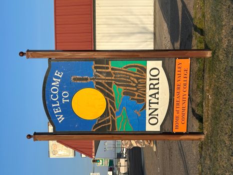 welcome sign