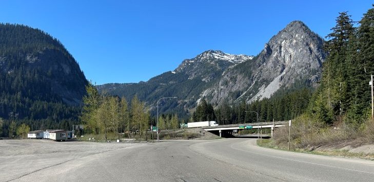 snoqualmie pass