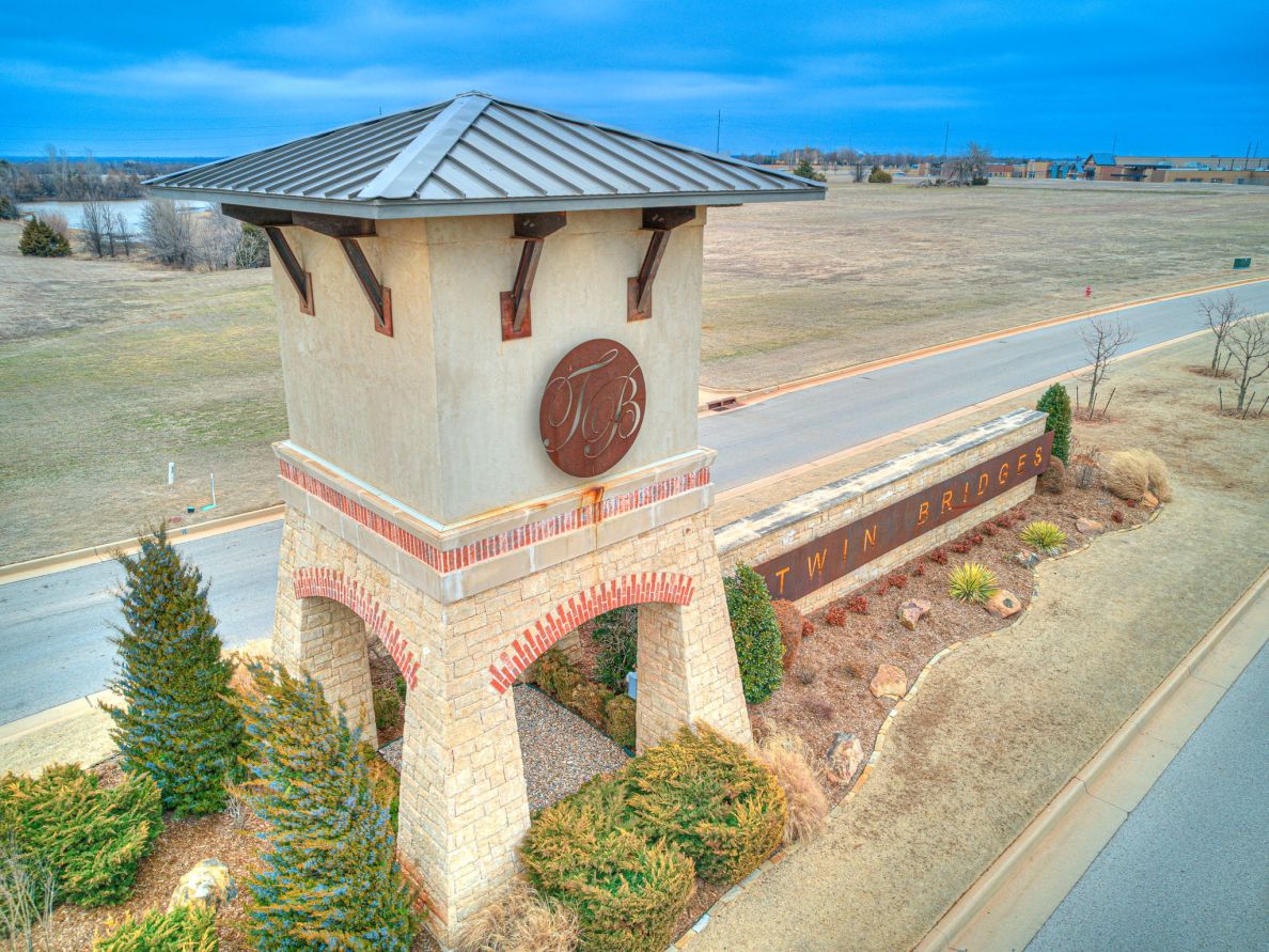 Twin Bridges Entrance - Edmond, OK