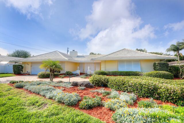 Melbourne Beach, FL Real Estate: Price was Just Reduced on this Spectacular Pool Home in the Heart of Melbourne Beach