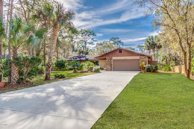 Melbourne, FL Real Estate: Just Sold! Updated Pool Home on 0.85 Acres
