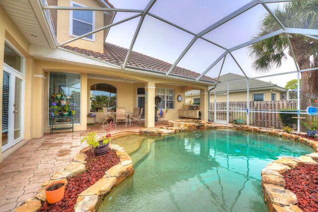 Gorgeous Pool and Lanai, Overlooking the Wide Canal